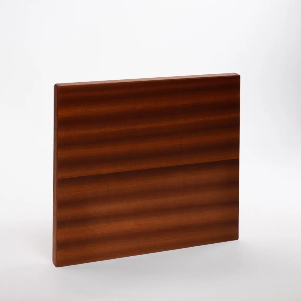 l1 mahogni finer klar lak